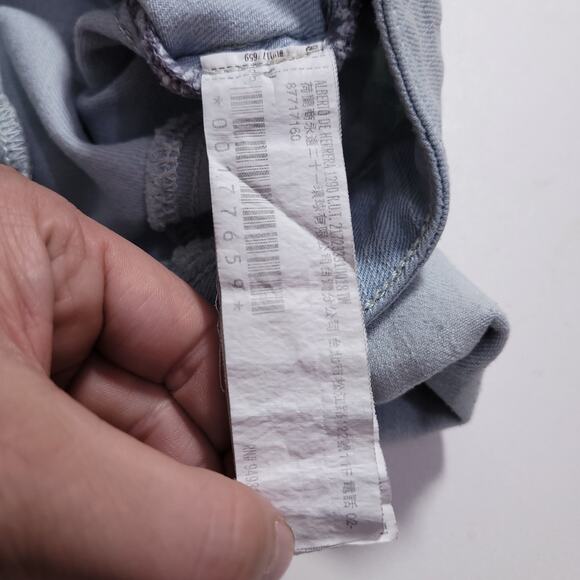 Forever21 Classic High Rise Cuffed Light Wash Denim Short Shorts Size 28 Boho - Picture 9 of 11